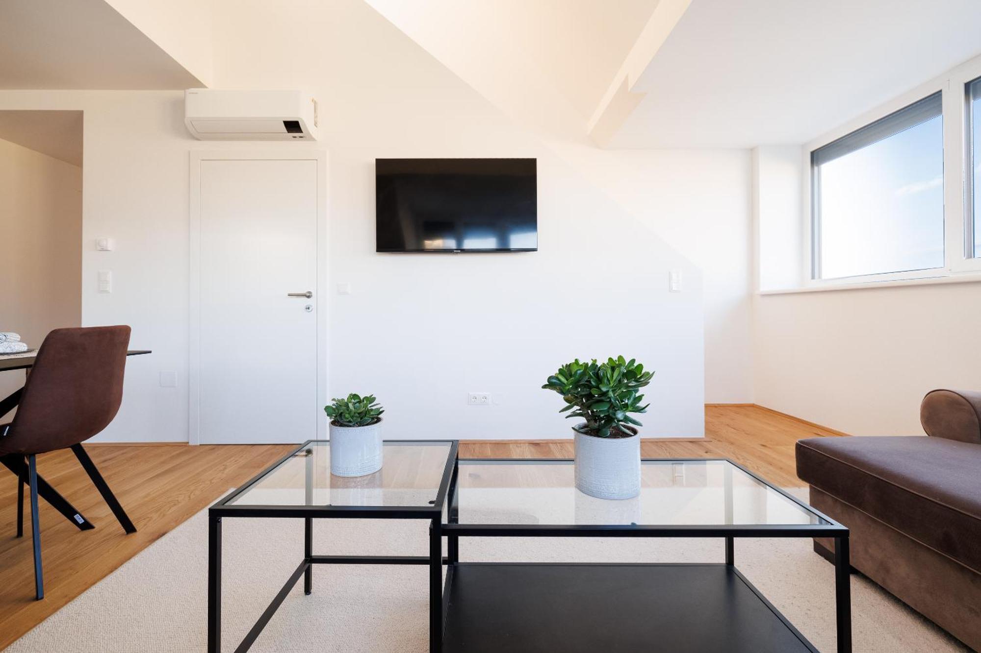 Symphony Apartments 40 - Modern Loft With Terrace And Grill In Central Location 비엔나 외부 사진